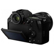 Фотоаппарат Panasonic Lumix DC-S1RMEE-K kit LUMIX S 24-105 мм F4 MACRO O.I.S. черный