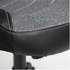 Кресло руководителя TetChair "Интер" (INTER) (Искусственная черная кожа + серая ткань)